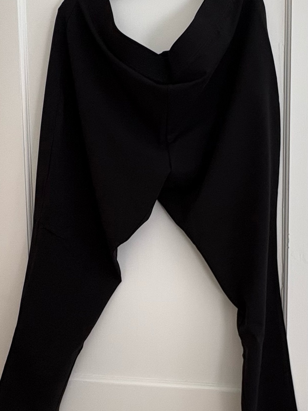 Avenue Black Leggings